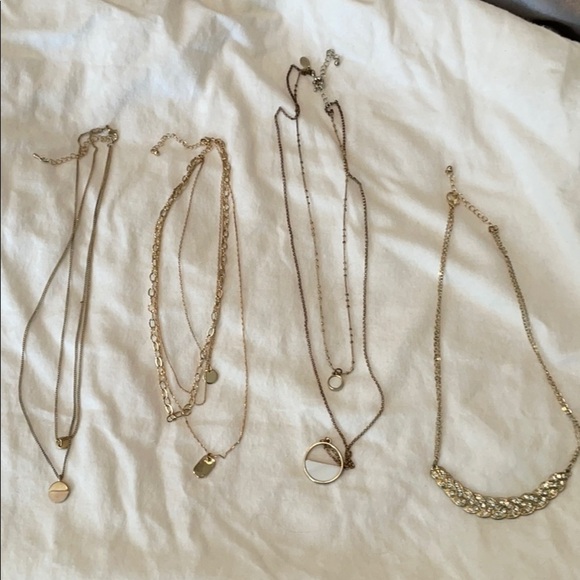 Lot of 4 gold necklaces - Picture 1 of 5